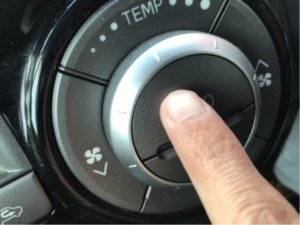 車のa Cとは冷房ボタン Econとの違いは 暖房の時はいらないの Life Dictionary